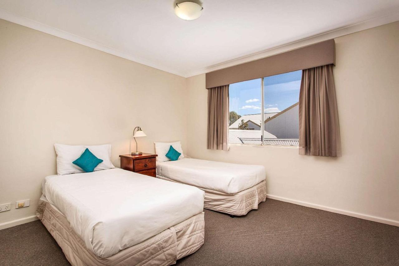 Comfort Apartments South Perth Bagian luar foto